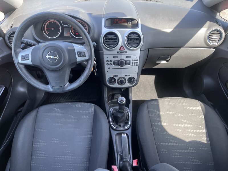 OPEL CORSA D 2011