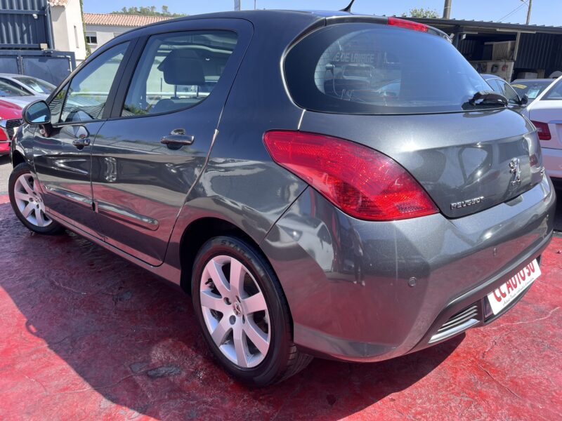 PEUGEOT 308 I 2010