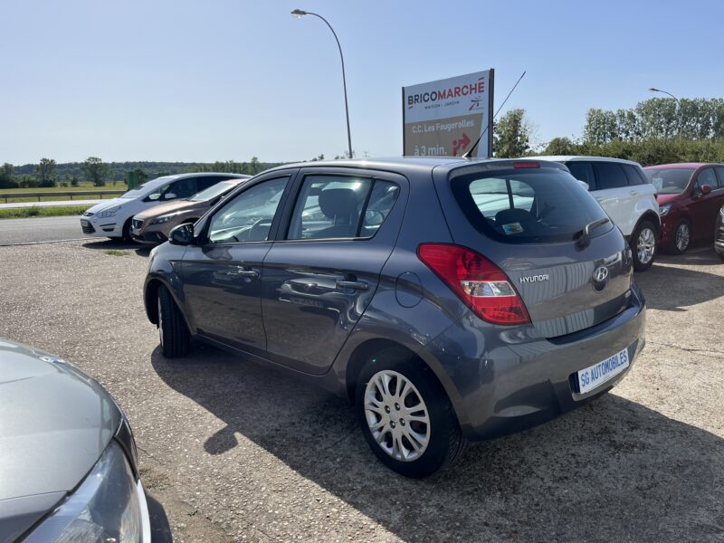 HYUNDAI i20 I 2011