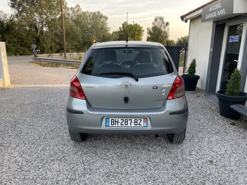 TOYOTA YARIS 2006