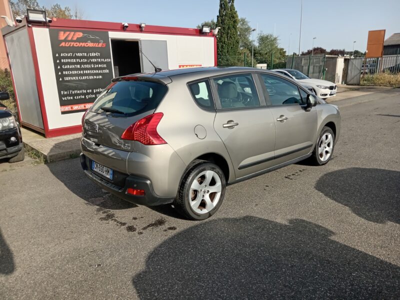 PEUGEOT 3008 Monospace 2012