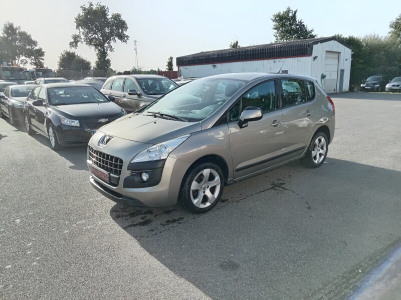 PEUGEOT 3008 Monospace 2012