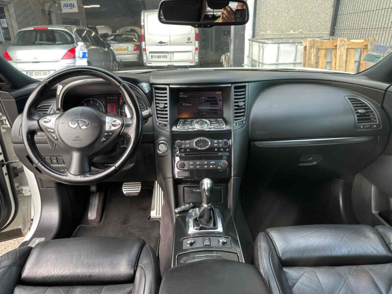 INFINITI FX30D S 2011