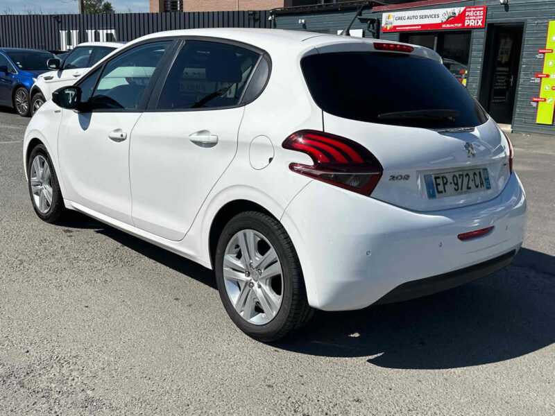 PEUGEOT 208 I 2017