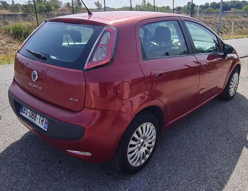 FIAT PUNTO 2011