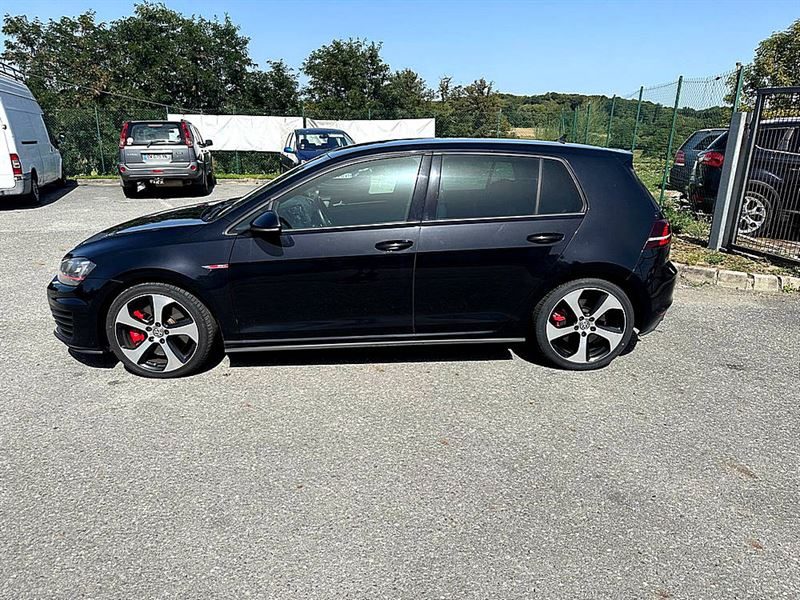 VOLKSWAGEN GOLF VII 2013