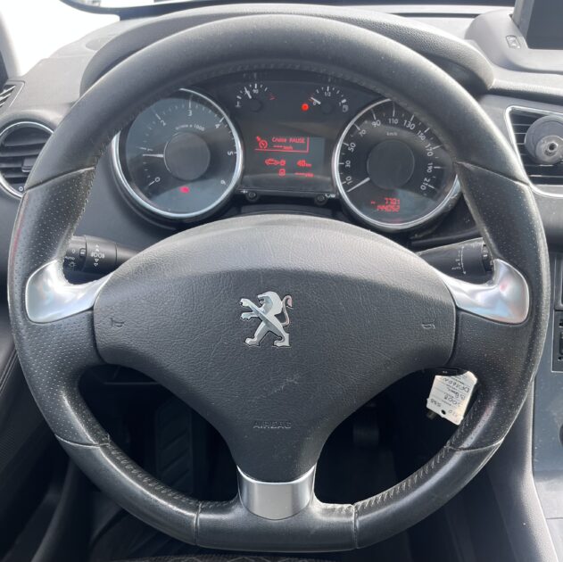 PEUGEOT 3008 Monospace 2014