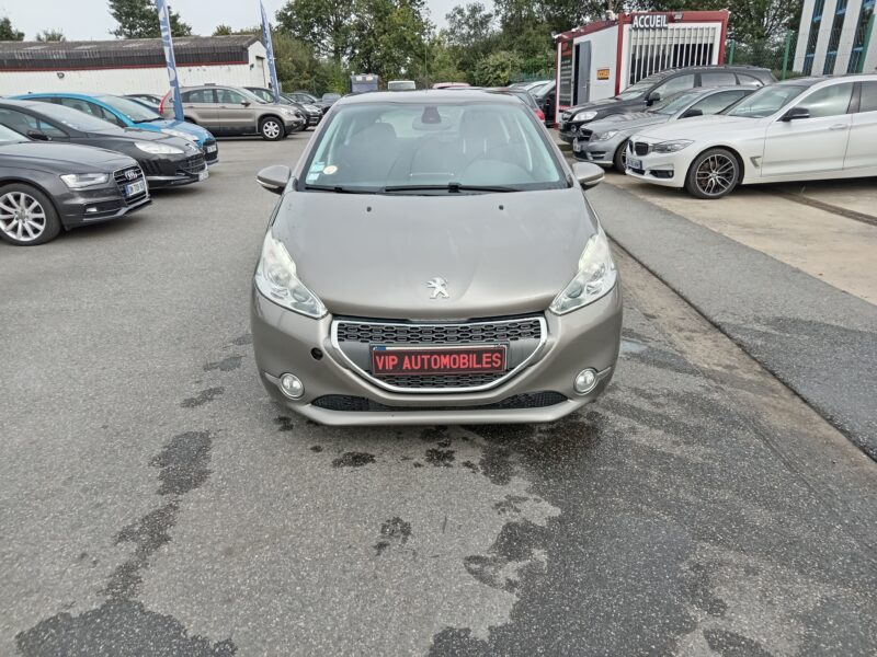 PEUGEOT 208 I 2013