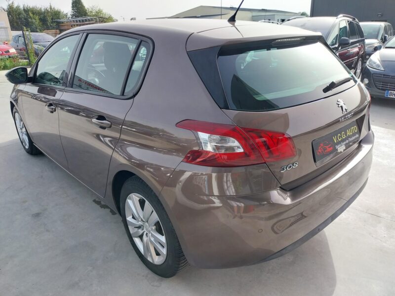 PEUGEOT 308 II 1.6 HDi 92 Active