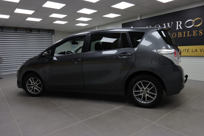 TOYOTA VERSO 2015