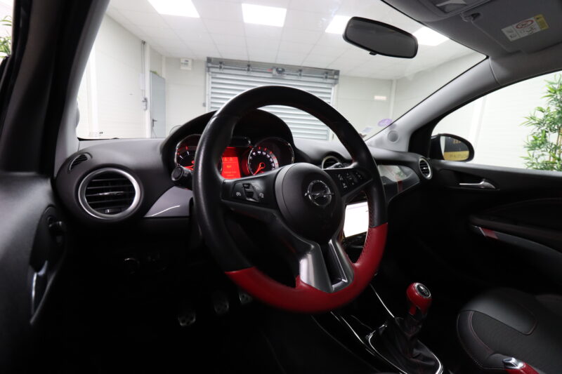 OPEL ADAM 2015