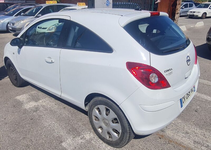 OPEL CORSA D 2013