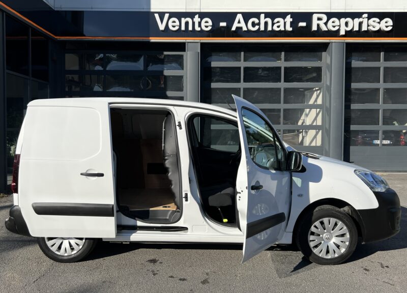 CITROEN BERLINGO II PHASE 3 1.6 BLUEHDI 100 Cv 1ERE MAIN 3 PLACES GPS REGULATEUR CARPLAY Garantie1an