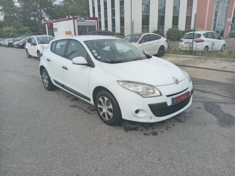 RENAULT MEGANE III 3/5 portes 2010