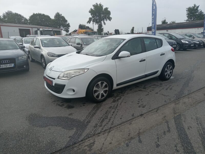 RENAULT MEGANE III 3/5 portes 2010