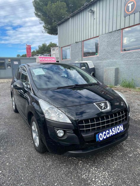 PEUGEOT 3008 1,6 HDI 112CV