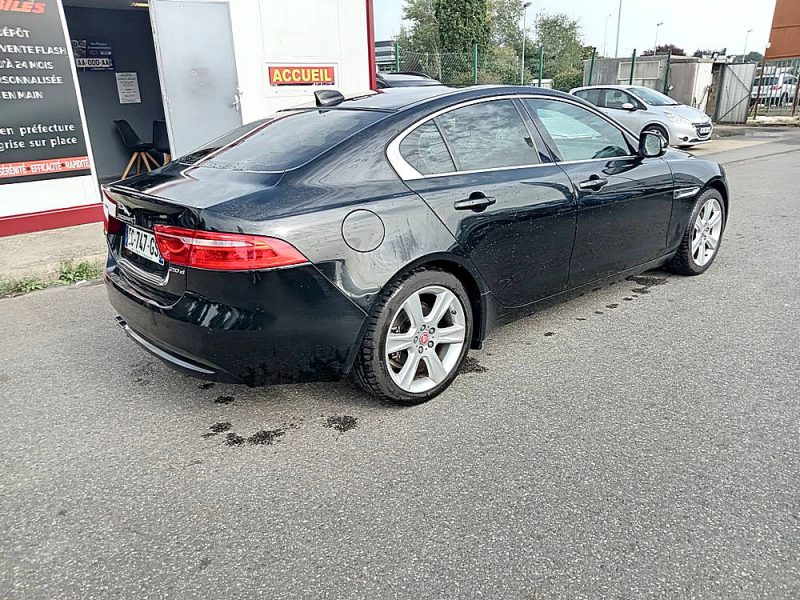 JAGUAR XE 2016