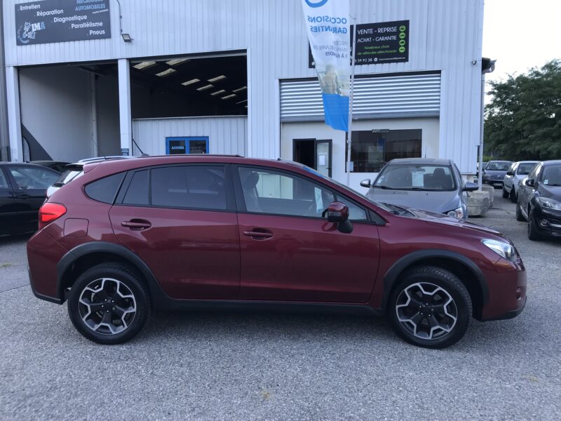 SUBARU XV - 2.0 i AWD linéartronic 150cv LUXURY - GARANTIE 6 MOIS