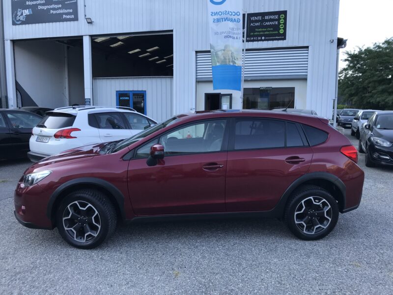 SUBARU XV - 2.0 i AWD linéartronic 150cv LUXURY - GARANTIE 6 MOIS