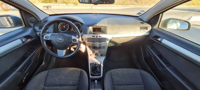 OPEL ASTRA H 2007