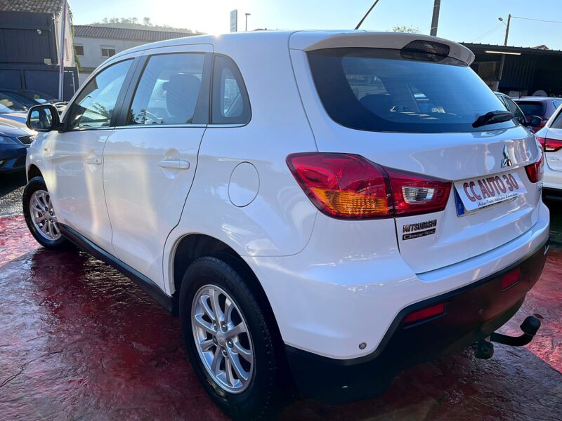 MITSUBISHI ASX 2011