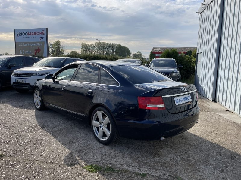 AUDI A6 2004