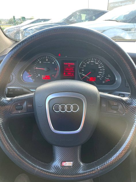 AUDI A6 2004