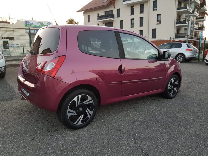 RENAULT TWINGO II 1.2i 75CV DYNAMIQUE