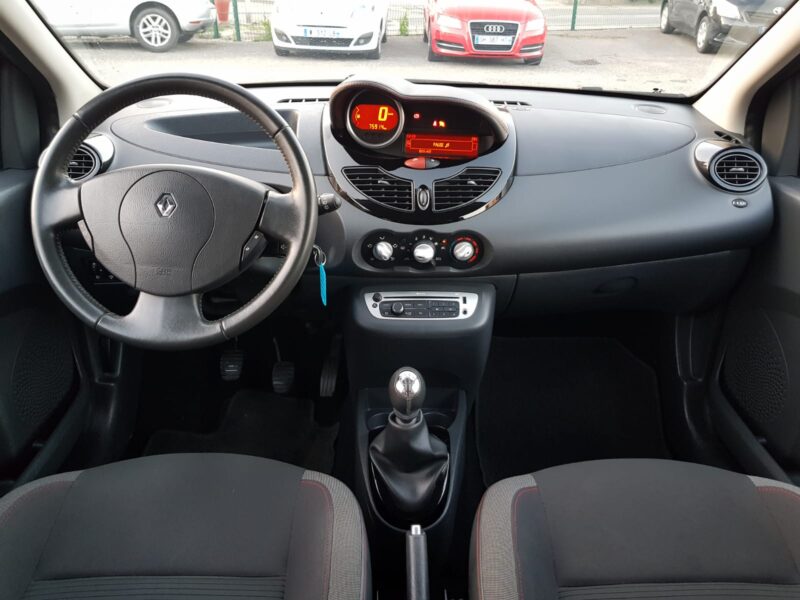 RENAULT TWINGO II 1.2i 75CV DYNAMIQUE