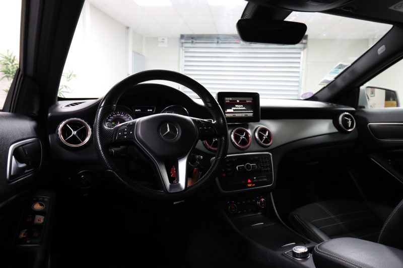 MERCEDES CLASSE GLA 2014