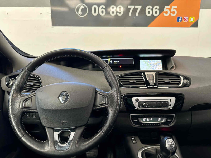 RENAULT GRAND SCÉNIC  2013