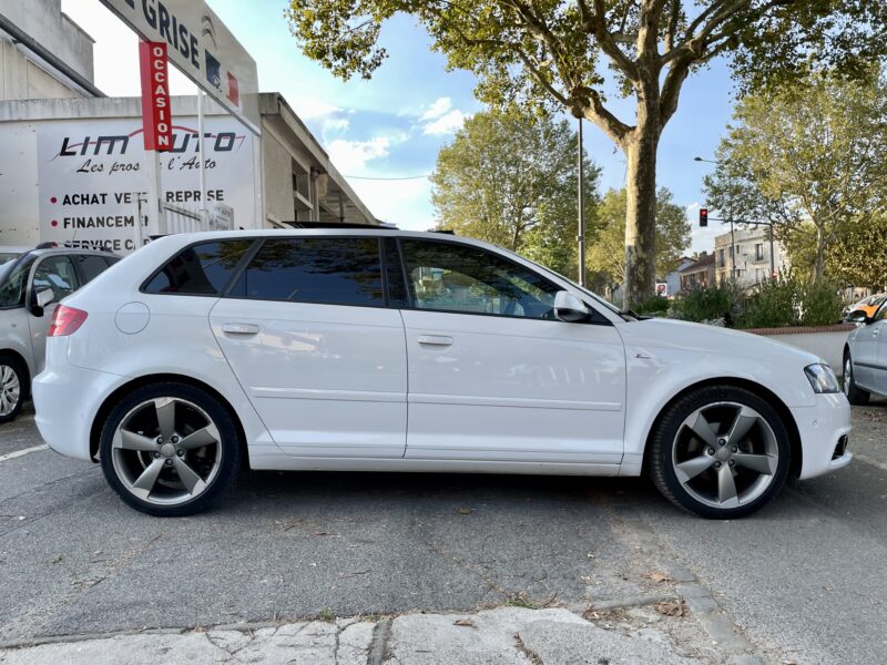 AUDI A3 SPORTBACK 2010