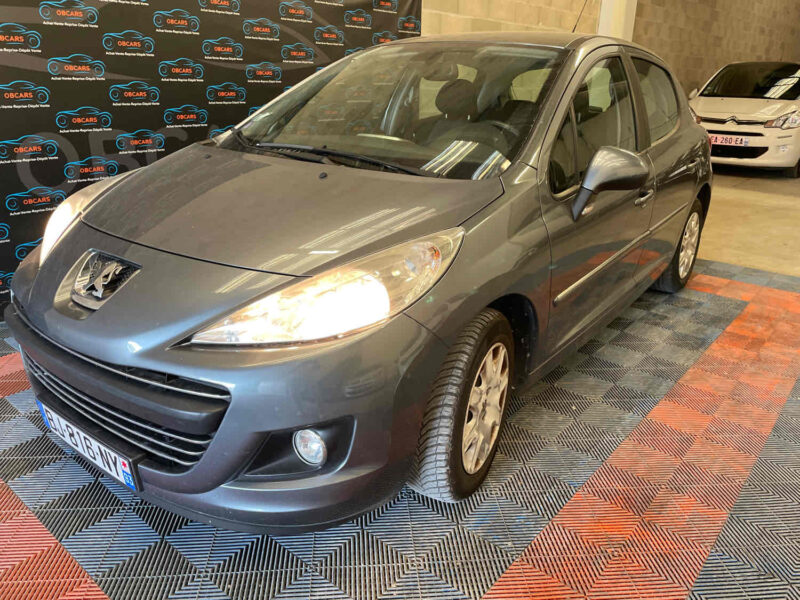 PEUGEOT 207 2011