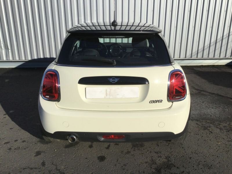 Mini Hatch 3 PORTES F56 LCI Cooper 136 ch BVA7