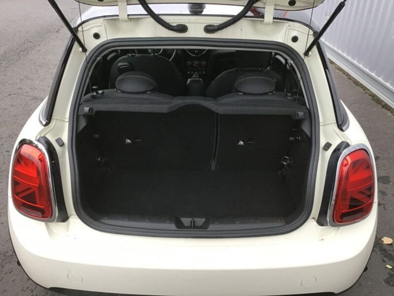 Mini Hatch 3 PORTES F56 LCI Cooper 136 ch BVA7