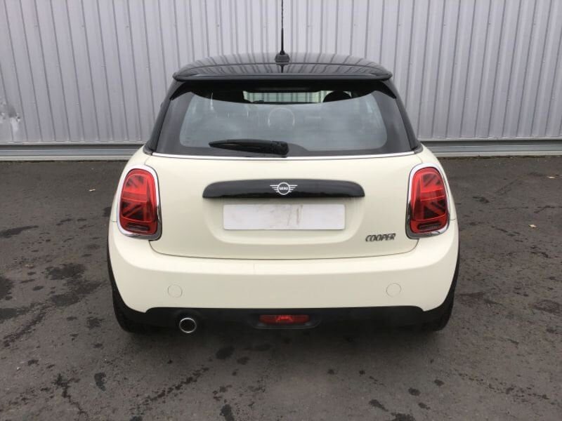 Mini Hatch 3 PORTES F56 LCI Cooper 136 ch BVA7