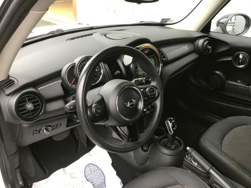 Mini Hatch 3 PORTES F56 LCI Cooper 136 ch BVA7