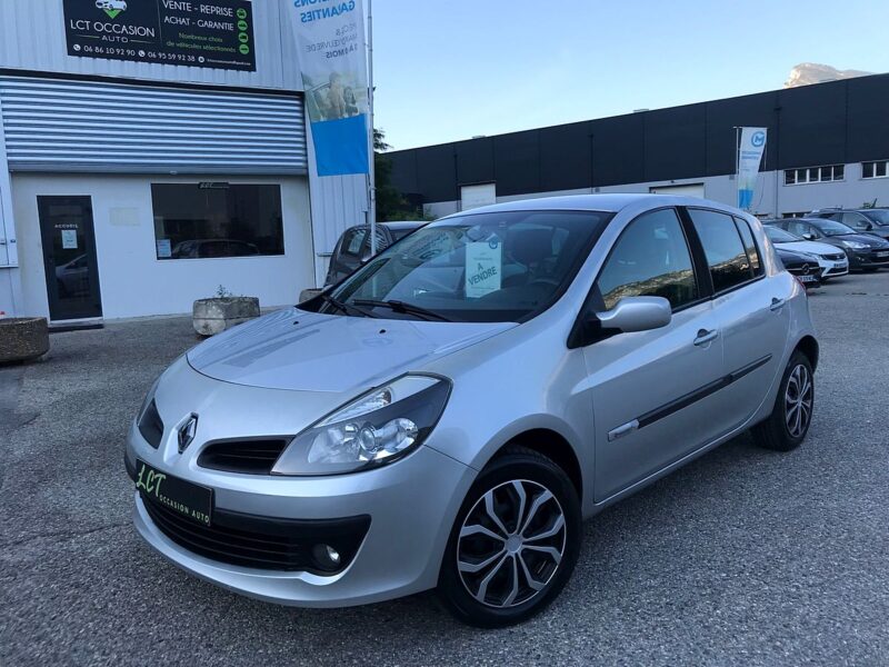 CLIO III - 1.2 iTCE 100cv RIP CURL - GARANTI 6 MOIS