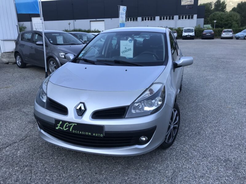 CLIO III - 1.2 iTCE 100cv RIP CURL - GARANTI 6 MOIS