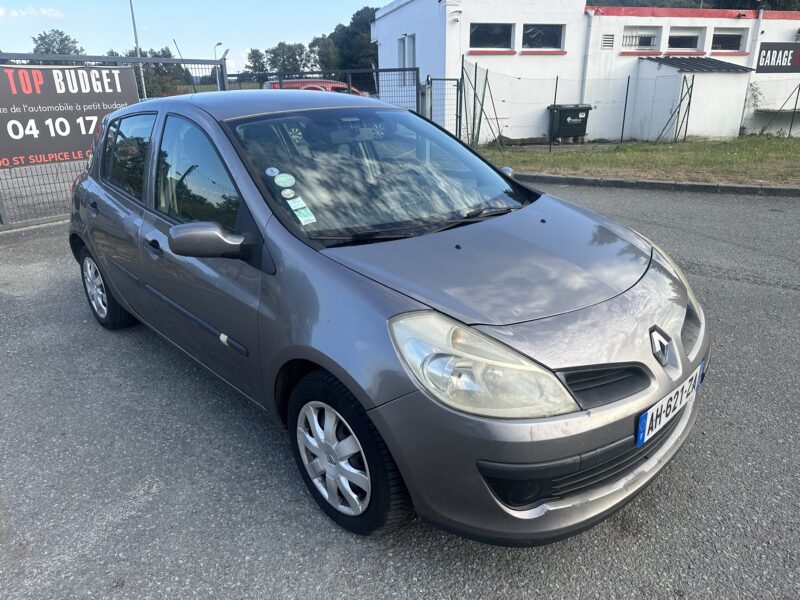 RENAULT CLIO 2008