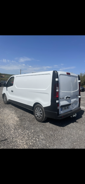 RENAULT TRAFIC III 2019 garantie  12 mois