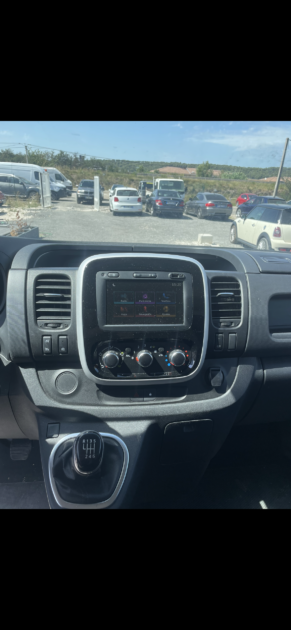 RENAULT TRAFIC III 2019 garantie  12 mois