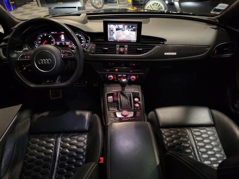 AUDI RS6 AVANT 4.0 TFSi 605cv Performance Quattro Tiptronic / TOIT OUVRANT/SIEGES CHAUFFANTS/SONO BO