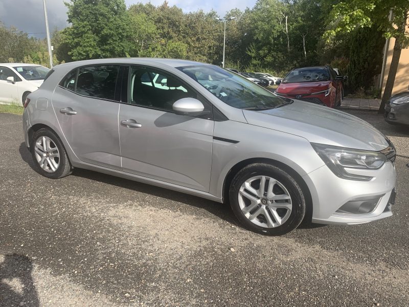 RENAULT MEGANE IV DCI 110 BUSINESS