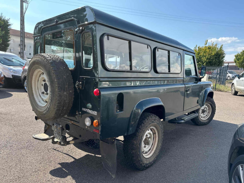 LAND ROVER Defender 2011