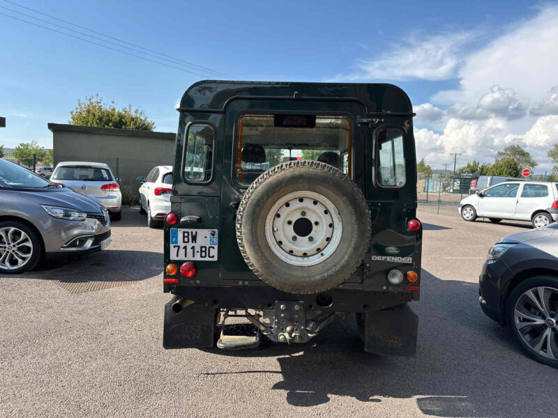 LAND ROVER Defender 2011