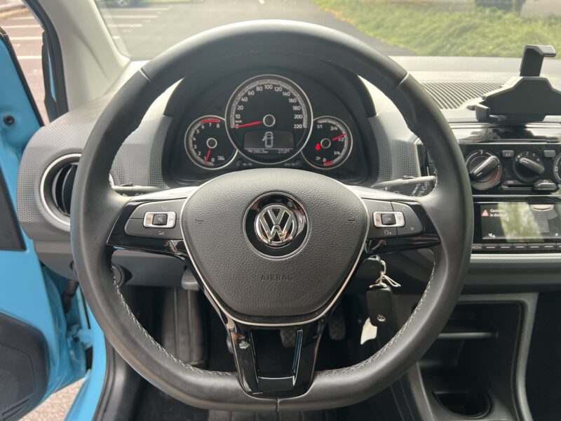 VOLKSWAGEN UP! 2019