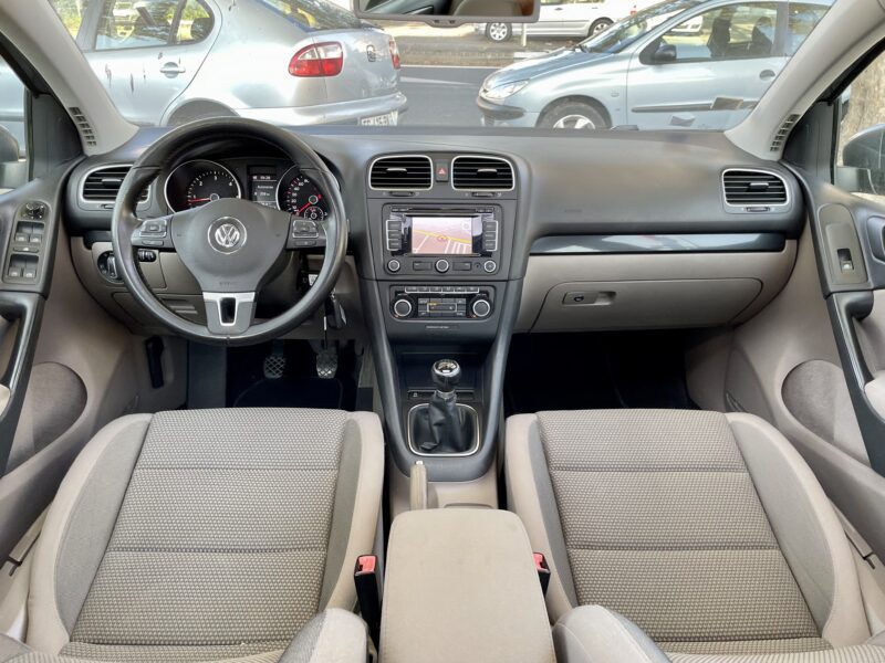 VOLKSWAGEN GOLF VI 2011