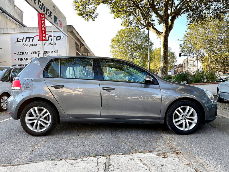 VOLKSWAGEN GOLF VI 2011