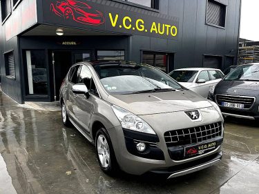 PEUGEOT 3008 2.0 HDi 150 Allure